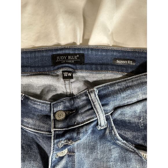 Judy Blue Womens 18W Distressed Skinny Denim Jeans JB82311LT-PL - Picture 2 of 7